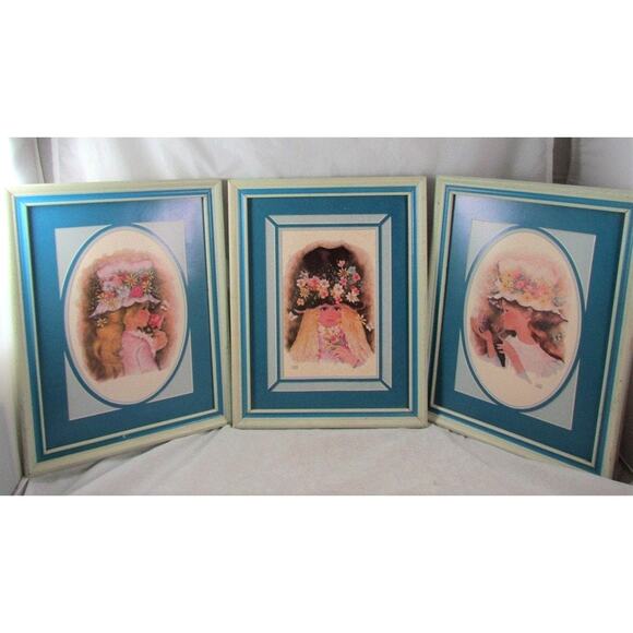 Gruerio Flower Child Prints Girls in Floral Hats Set of 3 Framed Boho Decor 70s - Picture 1 of 7